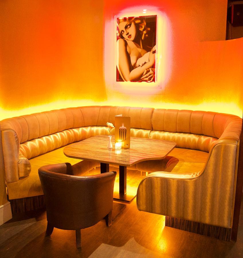كورك East Village Hotel المظهر الخارجي الصورة